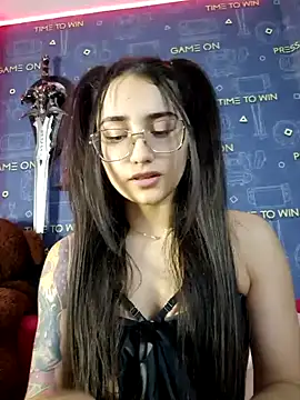 LittleX Angel online show from 02/14/25, 12:03