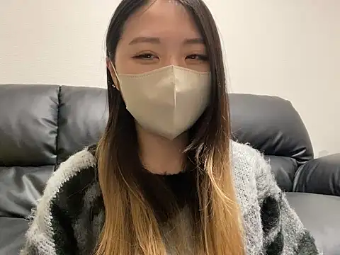 Snapshot of yazawa_oO chatting on 01/30/25, 04:45 yazawa oO online show from 01/30/25, 04:45