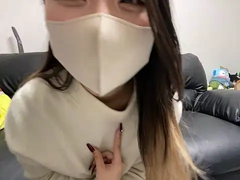 Snapshot of yazawa_oO chatting on 03/08/25, 04:39 yazawa oO online show from 03/08/25, 04:39