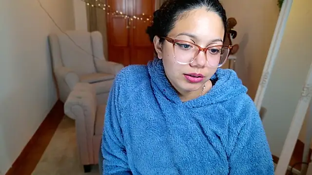 Snapshot of SelenaBlumX chatting on 01/12/25, 12:07 SelenaBlumX online show from 01/12/25, 12:07