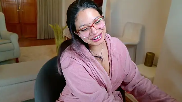 Snapshot of SelenaBlumX chatting on 01/21/25, 09:15 SelenaBlumX online show from 01/21/25, 09:15