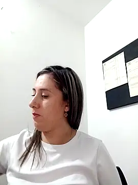 CHARLOTTE 1711 online show from 01/19/25, 11:32