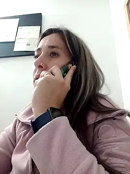 CHARLOTTE 1711 online show from 02/03/25, 01:09