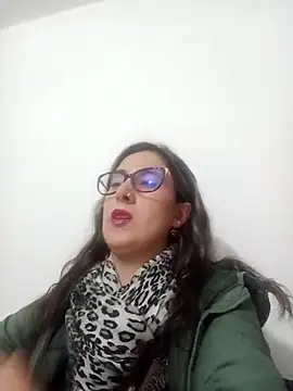 CHARLOTTE 1711 online show from 02/19/25, 11:57