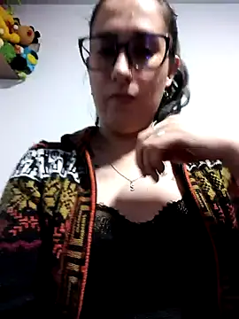 CHARLOTTE 1711 online show from 11/12/25, 04:35