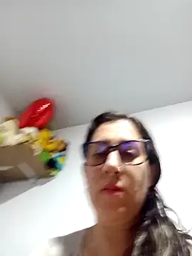 CHARLOTTE 1711 online show from 11/26/25, 03:18