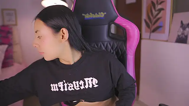 Hade collinss online show from 11/12/25, 06:41