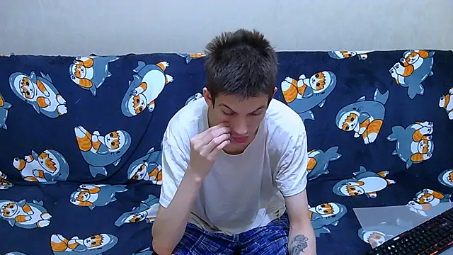 Lester Broo online show from 06/13/26, 02:04