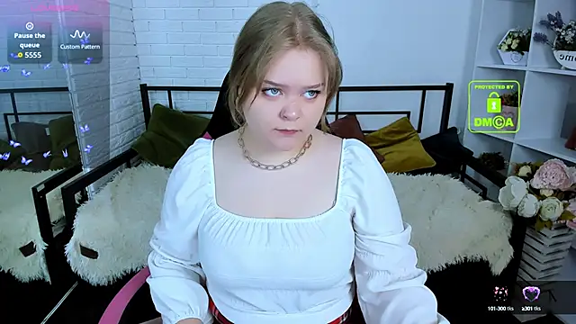 Erica  Alta online show from 09/14/25, 05:39