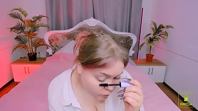 Erica  Alta online show from 11/15/25, 06:22