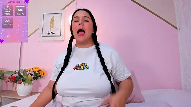 Snapshot of katleya_lewiis chatting on 02/13/25, 11:50 katleya lewiis online show from 02/13/25, 11:50