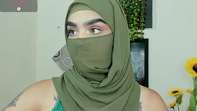 Snapshot of Maissa_Alabi chatting on 09/19/25, 07:36 Maissa Alabi online show from 09/19/25, 07:36