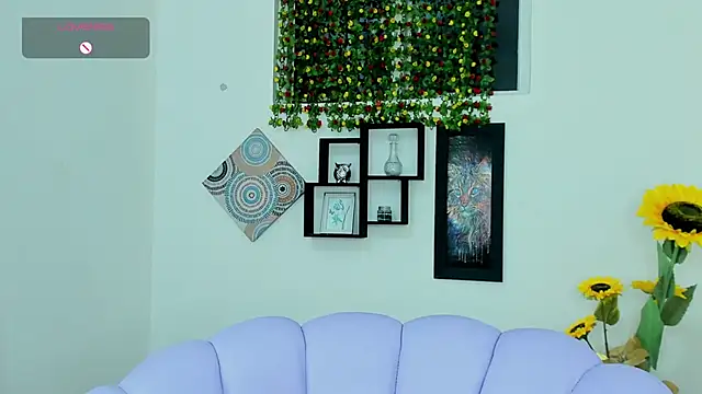 Snapshot of Maissa_Alabi chatting on 09/24/25, 07:28 Maissa Alabi online show from 09/24/25, 07:28