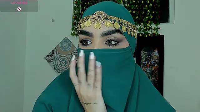 Snapshot of Maissa_Alabi chatting on 12/02/25, 06:36 Maissa Alabi online show from 12/02/25, 06:36