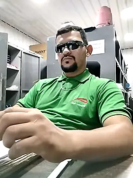 mamauara092 online show from 07/08/26, 05:39