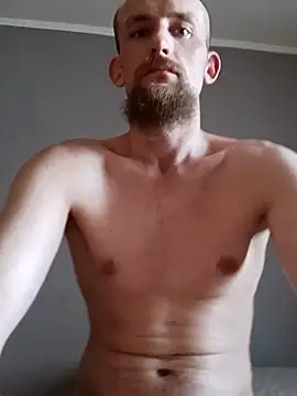 Snapshot of larzik94 chatting on 02/28/26, 01:45 larzik94 online show from 02/28/26, 01:45