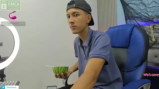 HarolddXL online show from 10/30/25, 01:23