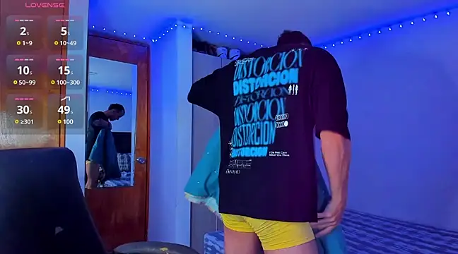 Snapshot of austinoficial chatting on 02/26/25, 02:37 austinoficial online show from 02/26/25, 02:37