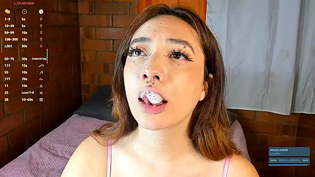 Annycolin  online show from 01/14/25, 11:05