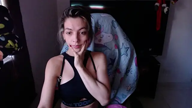 Princezzlove3 online show from 01/17/25, 02:07