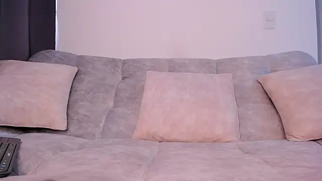 arturguy00 online show from 02/09/25, 03:12