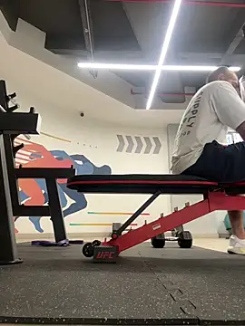 arturguy00 online show from 02/11/26, 08:47