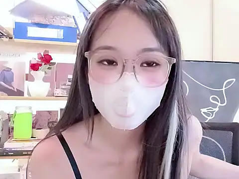 Lush-Office online show from 04/25/26, 06:38