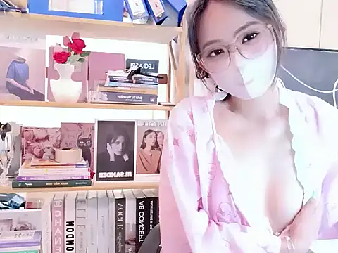 Lush-Office online show from 04/26/26, 04:10