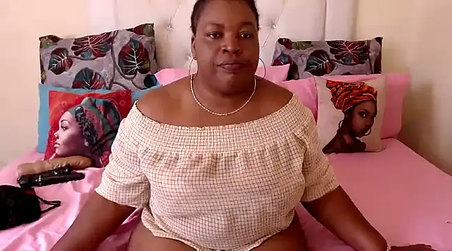 omalicha98 online show from 02/03/25, 07:07