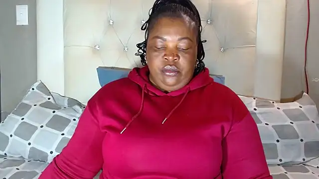 omalicha98 online show from 05/22/26, 06:31