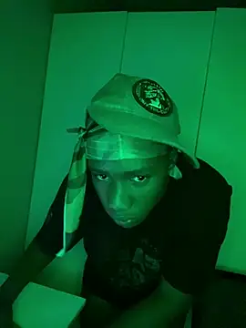 snotLoud online show from 03/22/25, 04:58