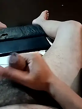 Snapshot of Mimi-yedo25 chatting on 03/13/25, 06:05 Mimi-yedo25 online show from 03/13/25, 06:05