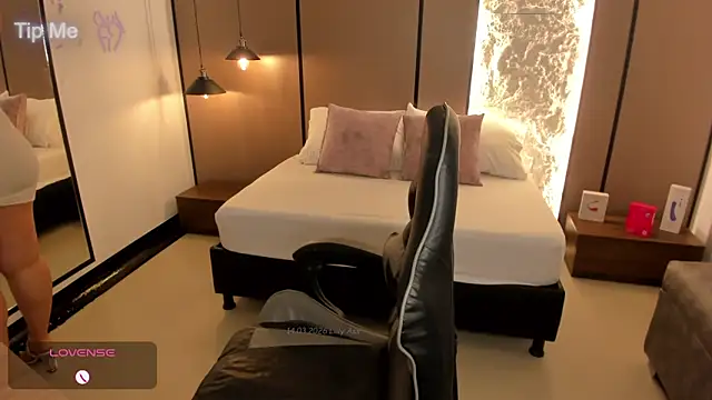 lilly ass  online show from 03/14/26, 12:54