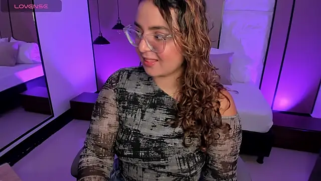 lilly ass  online show from 04/09/26, 12:43