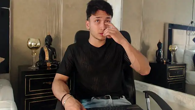 BrandonColee online show from 02/06/25, 01:10