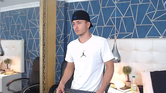 BrandonColee online show from 02/10/25, 03:32