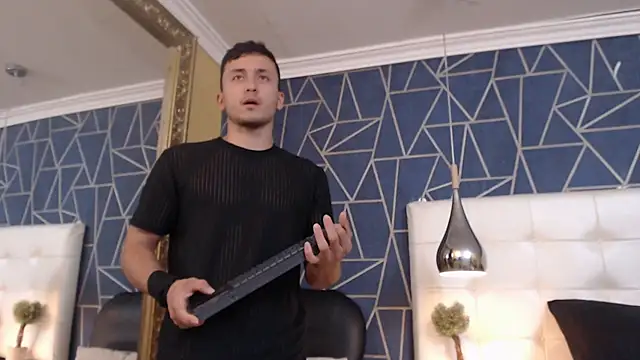 BrandonColee online show from 03/01/25, 03:27