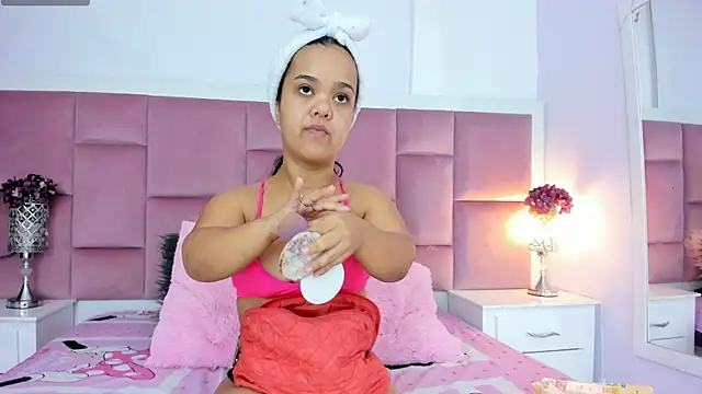 AnieRey online show from 01/20/25, 11:56