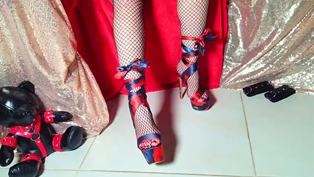 --SUNNY-- online show from 04/17/26, 05:05