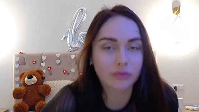 Snapshot of Lilliana_Moon chatting on 03/01/25, 02:02 Lilliana Moon online show from 03/01/25, 02:02