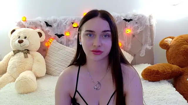 Snapshot of Lilliana_Moon chatting on 10/23/25, 07:07 Lilliana Moon online show from 10/23/25, 07:07