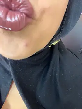 zahra Jalid online show from 02/03/26, 10:26