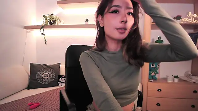 SabrinaSpell  online show from 03/26/26, 03:50