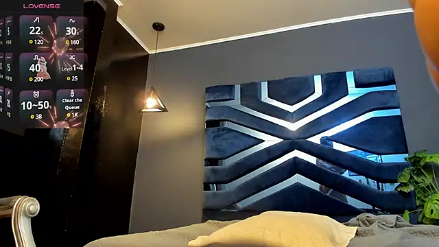 bruno cavalli online show from 02/12/25, 08:18