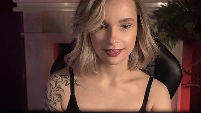 Snapshot of Bella_Alita chatting on 01/19/25, 08:41 Bella Alita online show from 01/19/25, 08:41