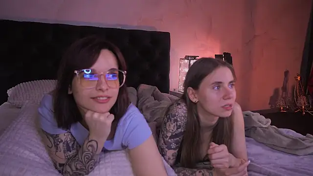 Snapshot of Bella_Alita chatting on 09/14/25, 08:35 Bella Alita online show from 09/14/25, 08:35