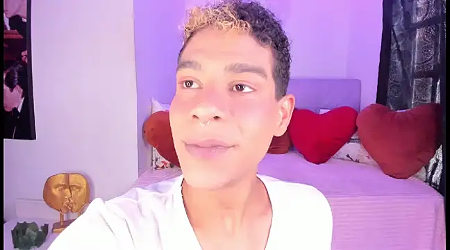 Ethan Boyy online show from 02/17/25, 06:48