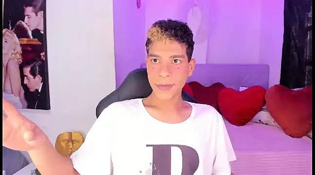 Ethan Boyy online show from 02/18/25, 08:14