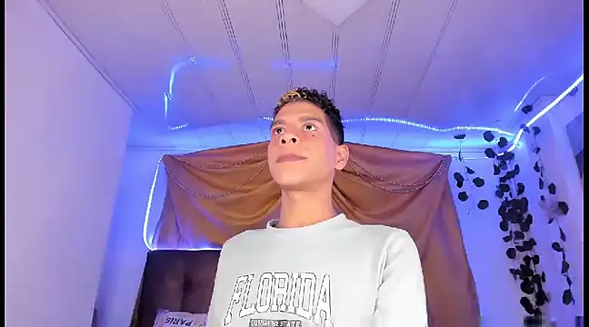 Ethan Boyy online show from 03/11/25, 12:33