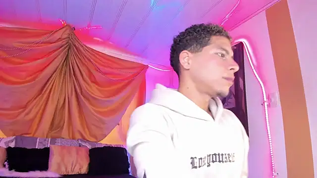 Ethan Boyy online show from 10/07/25, 09:34